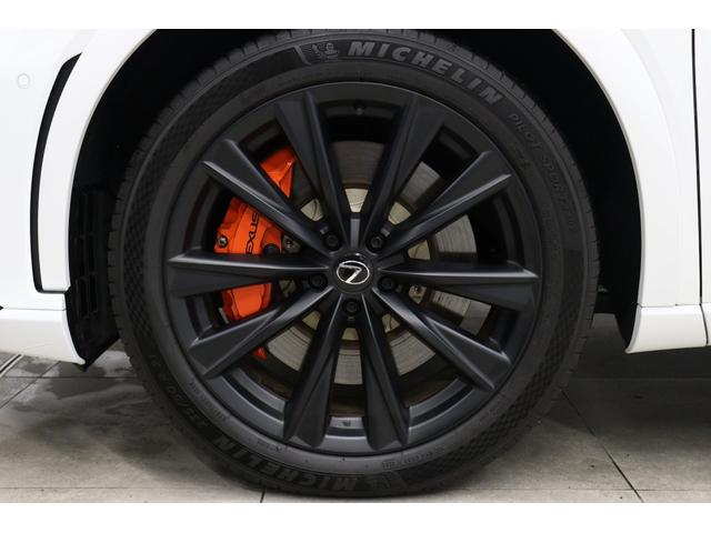 ＲＸ ＲＸ５００ｈ　Ｆスポーツパフォーマンス　ワンオーナー　オレンジキャリパー　マークレビンソン　ダークローズ内装　パノラマルーフ　輻射ヒーター　ヘッドアップディスプレイ　デジタルミラー　パノラミックビューモニター　ブラインドスポットモニター（15枚目）