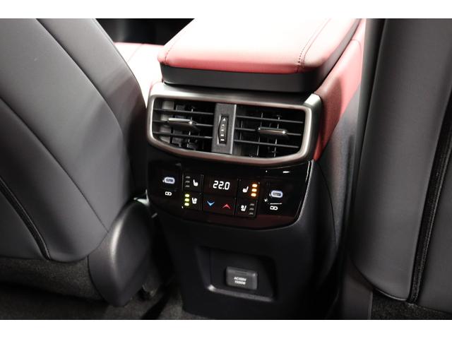 ＲＸ ＲＸ５００ｈ　Ｆスポーツパフォーマンス　ワンオーナー　オレンジキャリパー　マークレビンソン　ダークローズ内装　パノラマルーフ　輻射ヒーター　ヘッドアップディスプレイ　デジタルミラー　パノラミックビューモニター　ブラインドスポットモニター（75枚目）