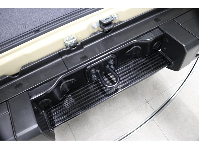 ランドクルーザー７０ ＡＸ　丸目ＬＥＤヘッドライト　ワンオーナー　電動デフロック　クルーズコントロール　バックモニター内臓自動防眩ミラー　純正１６インチアルミホイール　アルミ製サイドステップ　トヨタセーフティセンス搭載（32枚目）