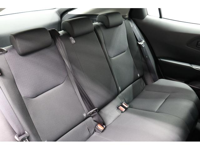 プリウス Ｕ　トヨタセーフティーセンス拡張パック　ＢＳＭ　ステアリングヒーター　ＡｐｐｌｅＣａｒＰｌａｙ／ＡｎｄｒｏｉｄＡｕｔｏ対応　フルセグＴＶ　周辺・後方車両接近サポート　レーダークルコン　ＥＴＣ２．０（64枚目）