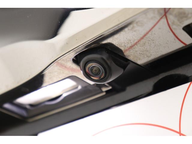 アルファード ２．５Ｓ　タイプゴールドＩＩＩ　特別仕様車　ＴＲＤエアロ　ツインムーンルーフ　ＪＢＬプレミアムサウンド　ＴコネクトＳＤナビ＆１３．３インチリヤエンターテイメントシステム　全周囲モニター　ブラインドスポットモニター　パワーバックドア（39枚目）