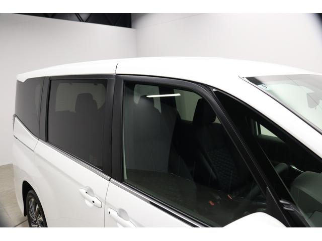 ヴォクシー ハイブリッドS-Z 2025年改モデル ユニバーサルステップ 10.5インチコネクトナビ パノラミックビューモニター 快適利便パッケージHigh チームメイト アドバンストパーク デジタルインナーミラー パワーバックドア(16枚目)