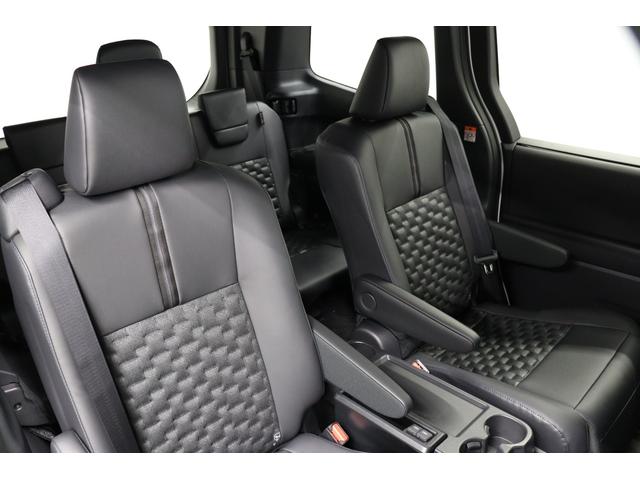 ヴォクシー ハイブリッドS-Z 2025年改モデル ユニバーサルステップ 10.5インチコネクトナビ パノラミックビューモニター 快適利便パッケージHigh チームメイト アドバンストパーク デジタルインナーミラー パワーバックドア(31枚目)