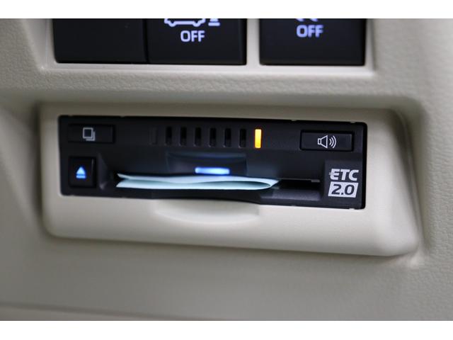 TOYOTA LAND CRUISER ZX