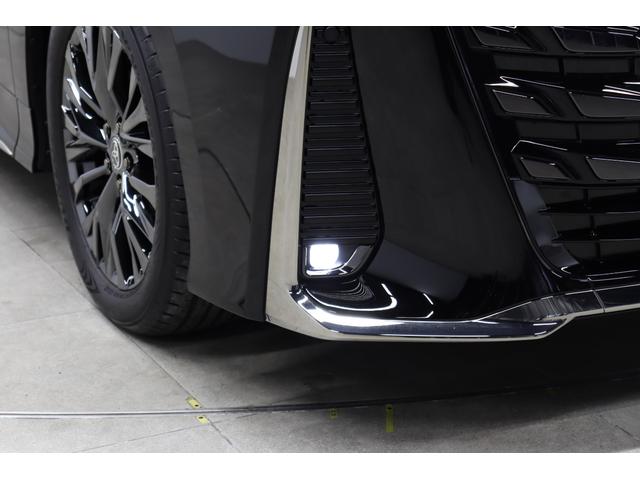 TOYOTA VELLFIRE HYBRID Z PREMIER