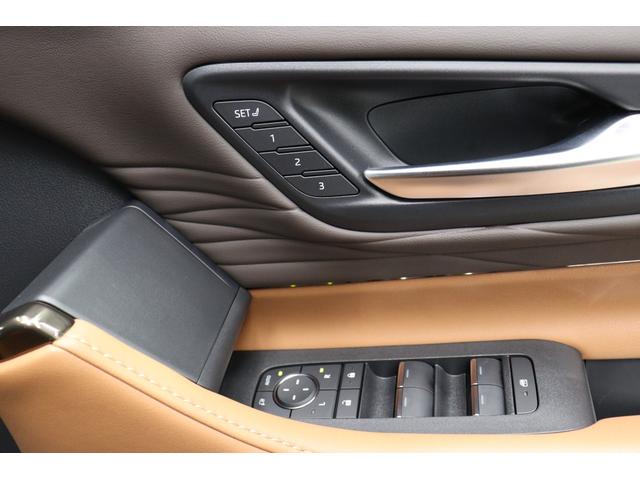 TOYOTA VELLFIRE HYBRID Z PREMIER