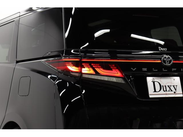 TOYOTA VELLFIRE HYBRID Z PREMIER