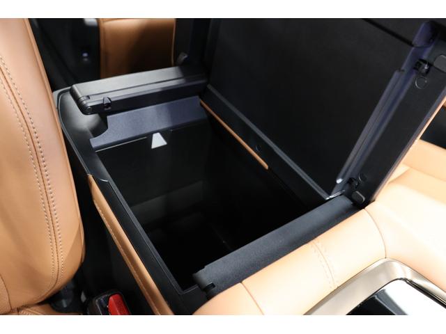 TOYOTA VELLFIRE HYBRID Z PREMIER