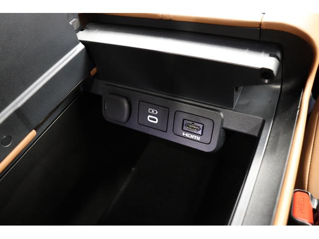 TOYOTA VELLFIRE HYBRID Z PREMIER