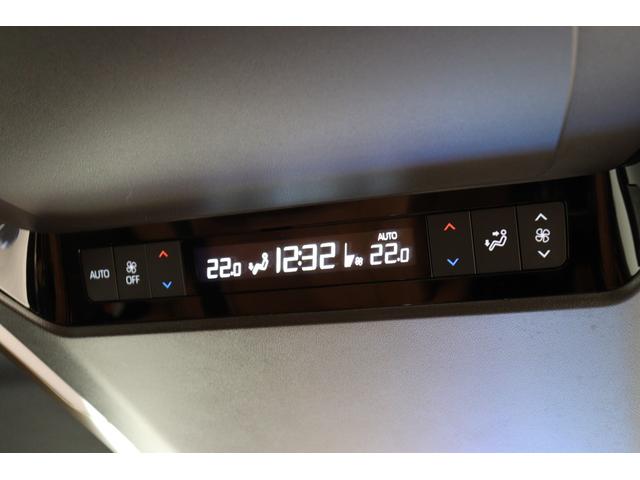 TOYOTA VELLFIRE HYBRID Z PREMIER