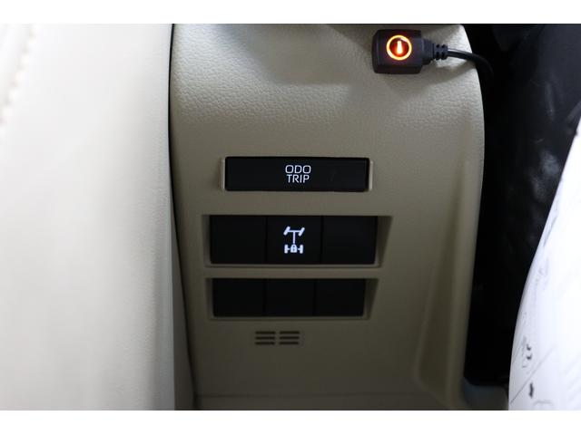 ランドクルーザー ＺＸ　２０２５年改モデル　モデリスタエアロ　ＪＢＬプレミアムサウンド　リヤ電動デフロック　寒冷地　後席モニターリヤエンターテイメントシステム　クールＢＯＸ　１２．３型コネクトナビ　ムーンルーフ　ルーフレール（78枚目）