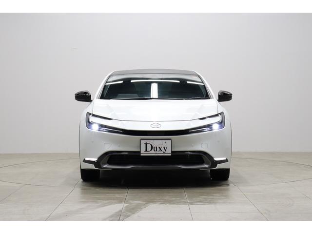 プリウス Ｚ　２０２５年改モデル　パノラマルーフ　ドラレコ機能付きデジタルミラー　パノラミックビューモニター　ブラインドスポットモニター　１２．３インチコネクティッドナビ　シートヒーター＆エアコン　パワートランク（4枚目）