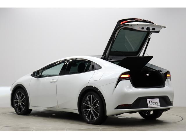 プリウス Ｚ　２０２５年改モデル　パノラマルーフ　ドラレコ機能付きデジタルミラー　パノラミックビューモニター　ブラインドスポットモニター　１２．３インチコネクティッドナビ　シートヒーター＆エアコン　パワートランク（30枚目）