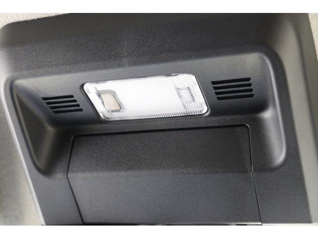 ランドクルーザー７０ ＡＸ　丸目ＬＥＤヘッドライト　ワンオーナー　電動デフロック　クルーズコントロール　バックモニター内臓自動防眩ミラー　純正１６インチアルミホイール　アルミ製サイドステップ　トヨタセーフティセンス搭載（33枚目）