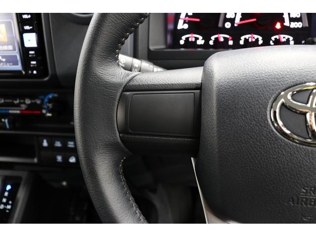 ランドクルーザー７０ ＡＸ　電動デフロック　丸目ＬＥＤヘッドライト　純正ナビ　バックカメラ内蔵防眩ミラー　ワンオーナー　木目調ステアリング　純正１６インチＡＷ　サイドバイザー　前後ドラレコ　トヨタセーフティーセンス搭載（65枚目）