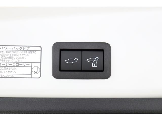 カローラクロス ＧＲスポーツ　登録済未使用車　パノラマルーフ　　ＧＲ専用レッドキャリパー＆１９インチアルミホイール　パノラミックビューモニター　ブラインドスポットモニター　ステアリングヒーター　ハンズフリーパワーバックドア（30枚目）