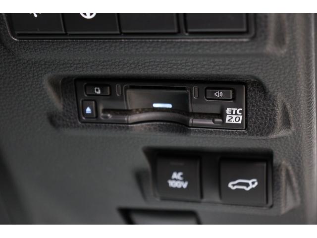 カローラクロス ＧＲスポーツ　登録済未使用車　パノラマルーフ　　ＧＲ専用レッドキャリパー＆１９インチアルミホイール　パノラミックビューモニター　ブラインドスポットモニター　ステアリングヒーター　ハンズフリーパワーバックドア（62枚目）