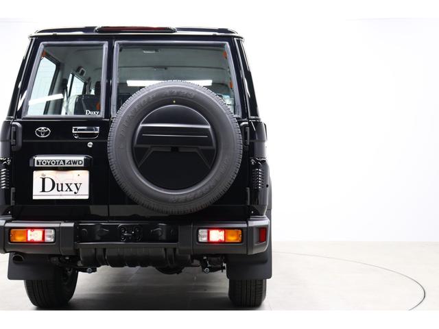 ランドクルーザー７０ ＡＸ　登録済み未使用車　丸目ＬＥＤヘッドライト　電動デフロック　クルーズコントロール　バックモニター内臓自動防眩ミラー　純正１６インチアルミホイール　アルミ製サイドステップ　トヨタセーフティセンス搭載（34枚目）