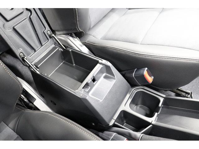 ランドクルーザー７０ ＡＸ　登録済み未使用車　丸目ＬＥＤヘッドライト　電動デフロック　クルーズコントロール　バックモニター内臓自動防眩ミラー　純正１６インチアルミホイール　アルミ製サイドステップ　トヨタセーフティセンス搭載（45枚目）