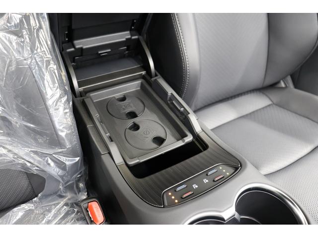 ハリアーハイブリッド Ｚ　レザーパッケージ・ナイトシェード　調光パノラマルーフ　ＪＢＬ　ＡＣ１５００Ｗ　寒冷地　ナイトシェード専用１９インチアルミ　１２．３インチディスプレイオーディオ　全周囲カメラ　ブラインドスポットモニター　デジタルミラー　パワーバックドア（30枚目）