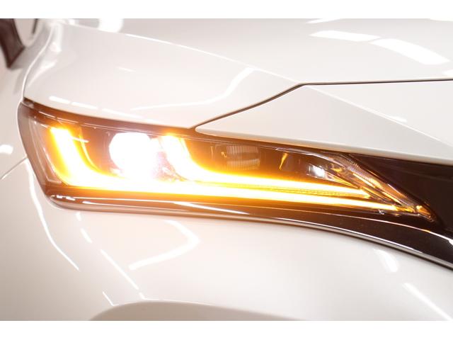 ハリアーハイブリッド Ｚ　レザーパッケージ・ナイトシェード　調光パノラマルーフ　ＪＢＬ　ＡＣ１５００Ｗ　寒冷地　ナイトシェード専用１９インチアルミ　１２．３インチディスプレイオーディオ　全周囲カメラ　ブラインドスポットモニター　デジタルミラー　パワーバックドア（12枚目）