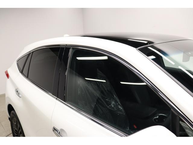 ハリアーハイブリッド Ｚ　レザーパッケージ・ナイトシェード　調光パノラマルーフ　ＪＢＬ　ＡＣ１５００Ｗ　寒冷地　ナイトシェード専用１９インチアルミ　１２．３インチディスプレイオーディオ　全周囲カメラ　ブラインドスポットモニター　デジタルミラー　パワーバックドア（17枚目）