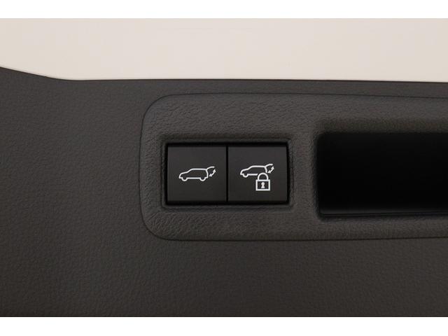 ハリアーハイブリッド Ｚ　レザーパッケージ・ナイトシェード　調光パノラマルーフ　ＪＢＬ　ＡＣ１５００Ｗ　寒冷地　ナイトシェード専用１９インチアルミ　１２．３インチディスプレイオーディオ　全周囲カメラ　ブラインドスポットモニター　デジタルミラー　パワーバックドア（26枚目）