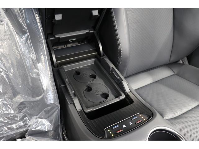 ハリアーハイブリッド Ｚ　レザーパッケージ・ナイトシェード　調光パノラマルーフ　ＪＢＬ　ＡＣ１５００Ｗ　寒冷地　ナイトシェード専用１９インチアルミ　１２．３インチディスプレイオーディオ　全周囲カメラ　ブラインドスポットモニター　デジタルミラー　パワーバックドア（30枚目）