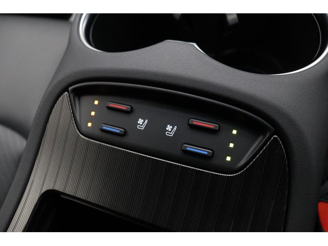 ハリアーハイブリッド Ｚ　レザーパッケージ・ナイトシェード　調光パノラマルーフ　ＪＢＬ　ＡＣ１５００Ｗ　寒冷地　ナイトシェード専用１９インチアルミ　１２．３インチディスプレイオーディオ　全周囲カメラ　ブラインドスポットモニター　デジタルミラー　パワーバックドア（31枚目）