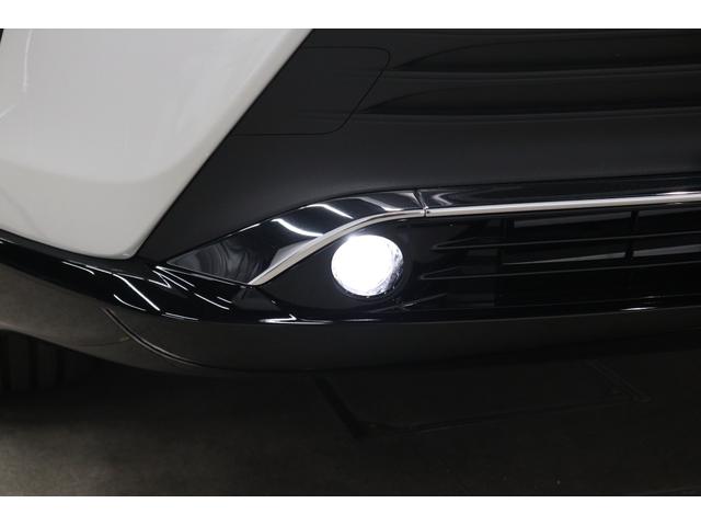 ハリアーハイブリッド Ｚ　レザーパッケージ・ナイトシェード　調光パノラマルーフ　ＪＢＬ　ＡＣ１５００Ｗ　寒冷地　ナイトシェード専用１９インチアルミ　１２．３インチディスプレイオーディオ　全周囲カメラ　ブラインドスポットモニター　デジタルミラー　パワーバックドア（67枚目）