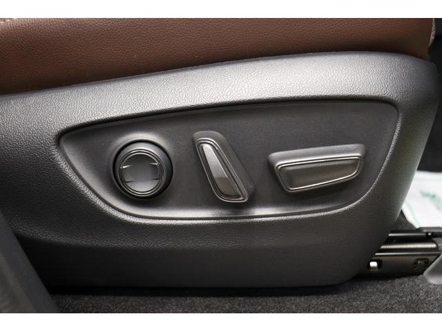 ランドクルーザー２５０ ＺＸファーストエディション　ワンオーナー　寒冷地仕様　丸目ヘッドライト　ＪＢＬスピーカー　ムーンルーフ　純正１８インチＡＷ　ルーフレール　パワーバックドア　純正１２．３インチディスプレイオーディオ　デジタルミラー　ＰＶＭ　ＢＳＭ（40枚目）