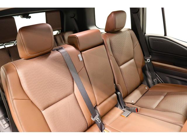 ランドクルーザー２５０ ＺＸファーストエディション　ワンオーナー　寒冷地仕様　丸目ヘッドライト　ＪＢＬスピーカー　ムーンルーフ　純正１８インチＡＷ　ルーフレール　パワーバックドア　純正１２．３インチディスプレイオーディオ　デジタルミラー　ＰＶＭ　ＢＳＭ（43枚目）