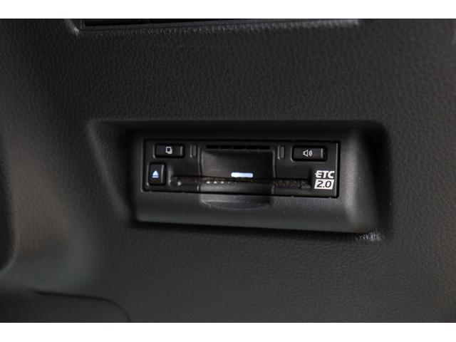 ランドクルーザー２５０ ＺＸファーストエディション　ワンオーナー　寒冷地仕様　丸目ヘッドライト　ＪＢＬスピーカー　ムーンルーフ　純正１８インチＡＷ　ルーフレール　パワーバックドア　純正１２．３インチディスプレイオーディオ　デジタルミラー　ＰＶＭ　ＢＳＭ（75枚目）