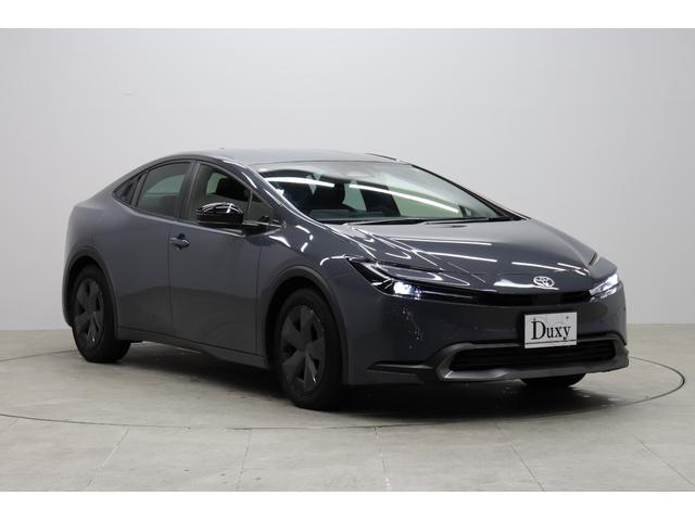 プリウス U トヨタセーフティーセンス拡張パック MOP上級シートグラディエントブラック内装 シートヒーター ブラインドスポットモニター パノラミックビューモニター 前後ドライブレコーダー 純正17インチAW(11枚目)