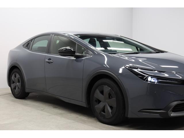 プリウス U トヨタセーフティーセンス拡張パック MOP上級シートグラディエントブラック内装 シートヒーター ブラインドスポットモニター パノラミックビューモニター 前後ドライブレコーダー 純正17インチAW(16枚目)