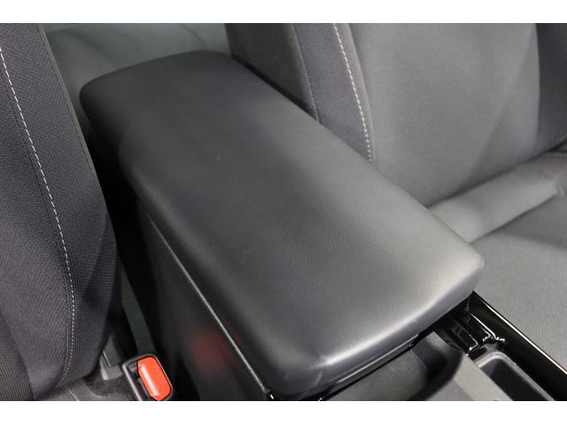 プリウス Ｇ　全周囲モニター　ブラインドスポットモニター　シートヒーター　寒冷地　純正ディスプレイオーディオ　フルセグＴＶ　ＡｐｐｌｅＣａｒＰｌａｙ／ＡｎｄｒｏｉｄＡｕｔｏ対応　Ｂｌｕｅｔｏｏｔｈ接続　ＥＴＣ２．０（36枚目）