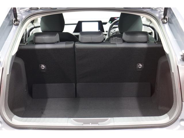 プリウス U トヨタセーフティーセンス拡張パック BSM ステアリングヒーター AppleCarPlay/AndroidAuto対応 フルセグTV 周辺・後方車両接近サポート レーダークルコン ETC2.0(28枚目)