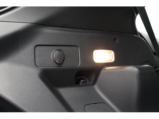 ヤリスクロス ハイブリッドＺ　Ｒ７／１１式登録済み未使用車　トヨタチームメイト　床下透過機能付き全周囲モニター　ブラインドスポットモニター　パーキングアシスト　純正コネクティッドナビ　ＨＤＭＩ　シートヒーター　ステアリングヒーター（67枚目）