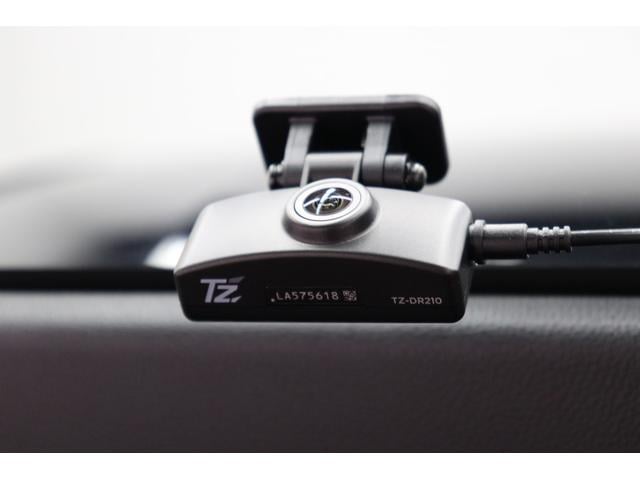 プリウス Ｕ　トヨタセーフティーセンス拡張パック　シートヒーター　上級ファブリックシート　前後ドラレコ　ステアリングヒーター　ブラインドスポットモニター　バックカメラ　ＥＴＣ２．０　ＡＣ１００／１５００Ｗ（46枚目）