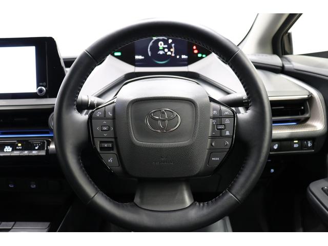 プリウス Ｕ　トヨタセーフティーセンス拡張パック　シートヒーター　上級ファブリックシート　前後ドラレコ　ステアリングヒーター　ブラインドスポットモニター　バックカメラ　ＥＴＣ２．０　ＡＣ１００／１５００Ｗ（56枚目）