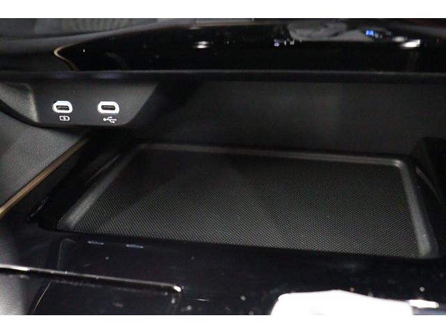 アルファードハイブリッド Ｘ　Ｅ－Ｆｏｕｒ　パノラミックビューモニター　ブラインドスポットモニター　ドラレコ機能付デジタルインナーミラー　ユニバーサルステップ　純正コネクティッドナビ　両側パワスラ　３眼ＬＥＤヘッド　ＥＴＣ２．０（60枚目）