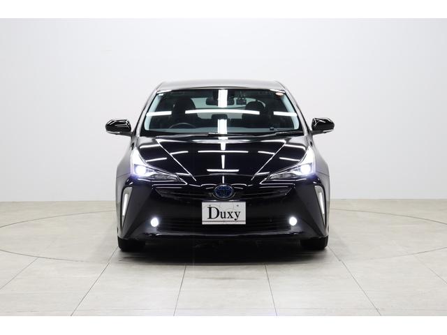 プリウス ＳセーフティプラスＩＩ　パノラミックビューモニター　ブラインドスポットモニター　トヨタセーフティセンス　ＡＣ１００Ｖ／１５００Ｗコンセント　純正Ｔ－Ｃｏｎｎｅｃｔ９インチナビ　フルセグＴＶ　ＥＴＣ２．０　ＬＥＤヘッド＆フォグ（4枚目）