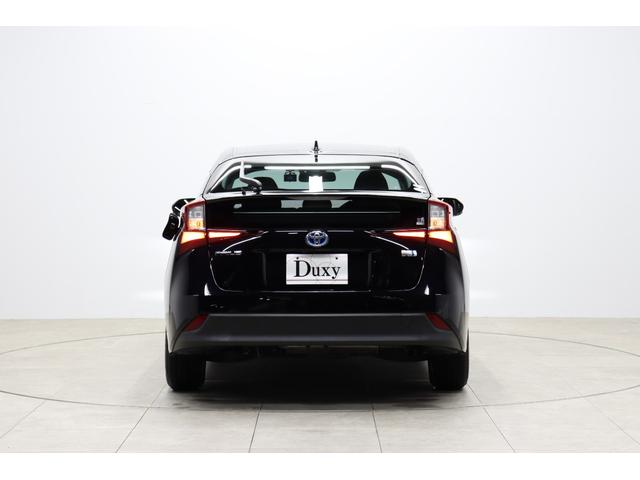 プリウス ＳセーフティプラスＩＩ　パノラミックビューモニター　ブラインドスポットモニター　トヨタセーフティセンス　ＡＣ１００Ｖ／１５００Ｗコンセント　純正Ｔ－Ｃｏｎｎｅｃｔ９インチナビ　フルセグＴＶ　ＥＴＣ２．０　ＬＥＤヘッド＆フォグ（9枚目）