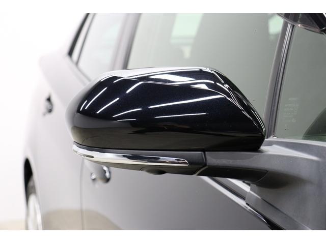 プリウス ＳセーフティプラスＩＩ　パノラミックビューモニター　ブラインドスポットモニター　トヨタセーフティセンス　ＡＣ１００Ｖ／１５００Ｗコンセント　純正Ｔ－Ｃｏｎｎｅｃｔ９インチナビ　フルセグＴＶ　ＥＴＣ２．０　ＬＥＤヘッド＆フォグ（19枚目）