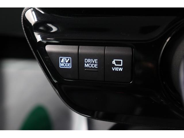 プリウス ＳセーフティプラスＩＩ　パノラミックビューモニター　ブラインドスポットモニター　トヨタセーフティセンス　ＡＣ１００Ｖ／１５００Ｗコンセント　純正Ｔ－Ｃｏｎｎｅｃｔ９インチナビ　フルセグＴＶ　ＥＴＣ２．０　ＬＥＤヘッド＆フォグ（59枚目）