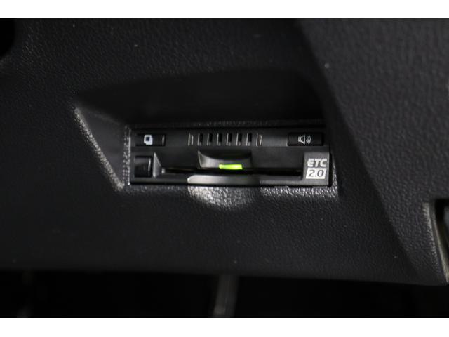 プリウス ＳセーフティプラスＩＩ　パノラミックビューモニター　ブラインドスポットモニター　トヨタセーフティセンス　ＡＣ１００Ｖ／１５００Ｗコンセント　純正Ｔ－Ｃｏｎｎｅｃｔ９インチナビ　フルセグＴＶ　ＥＴＣ２．０　ＬＥＤヘッド＆フォグ（72枚目）