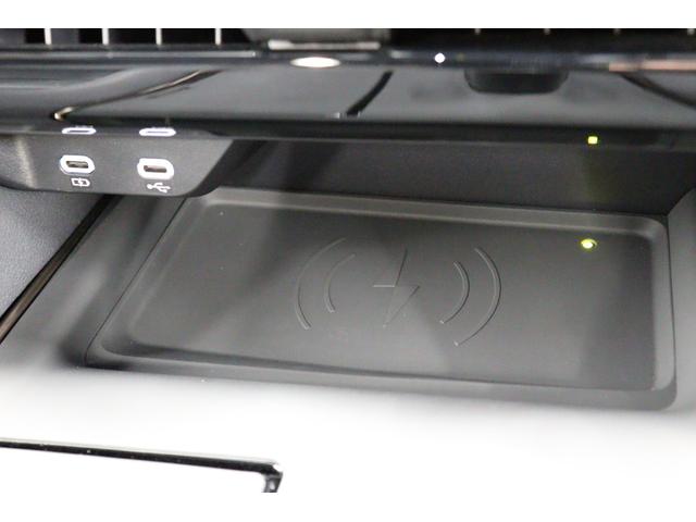 ヴェルファイアハイブリッド Ｚ　プレミア　４ＷＤ　ＪＢＬサウンドシステム＆１４インチ後席モニター　左右独立ムーンルーフ　ドラレコ付デジタルミラー　トヨタチームメイトアドバンストパーク　シートヒーター＆ベンチレーション　ＰＶＭ　ＢＳＭ　ＨＵＤ（52枚目）