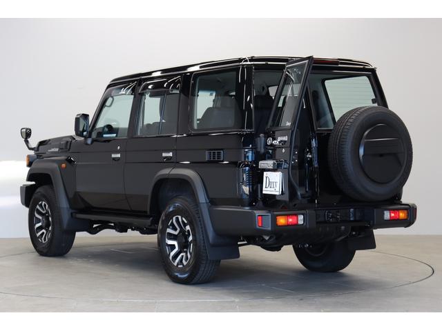 �f�ډ摜�ȊO�Ń`�F�b�N�������ӏ��A�����k���������I�X�^�b�t���B�e���Ă����肢�����܂��I