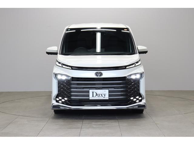 ヴォクシー Ｓ－Ｚ　モデリスタエアロ　１０．５型ナビ　１４型後席ＴＶ　デジタルキー　ＤＶＤデッキ　前後ドラレコ　全方位モニター　ブラインドスポットモニター　ハンズフリー電動スライド　電動バックドア　後席オットマン（4枚目）