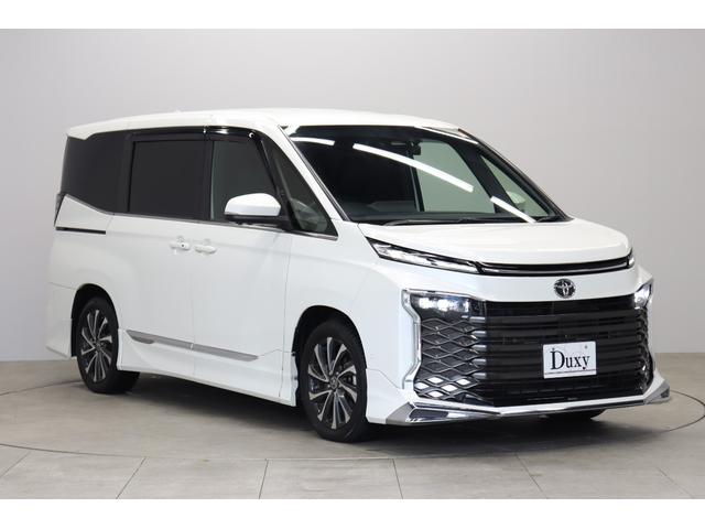 ヴォクシー Ｓ－Ｚ　モデリスタエアロ　１０．５型ナビ　１４型後席ＴＶ　デジタルキー　ＤＶＤデッキ　前後ドラレコ　全方位モニター　ブラインドスポットモニター　ハンズフリー電動スライド　電動バックドア　後席オットマン（11枚目）